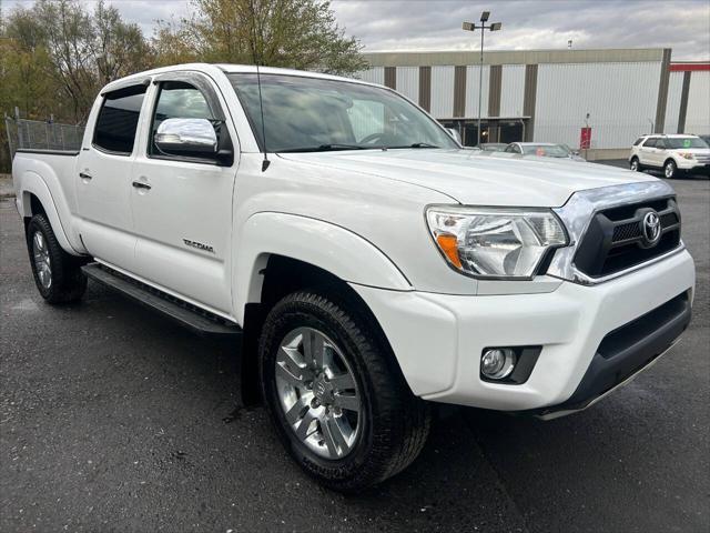 2015 toyota tacoma base