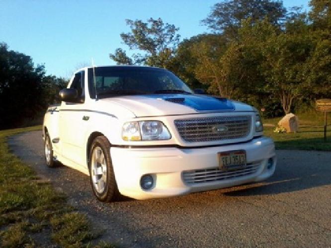 obo ford f-150 svt lightning 2001 -- excellent condition in kettering, oh