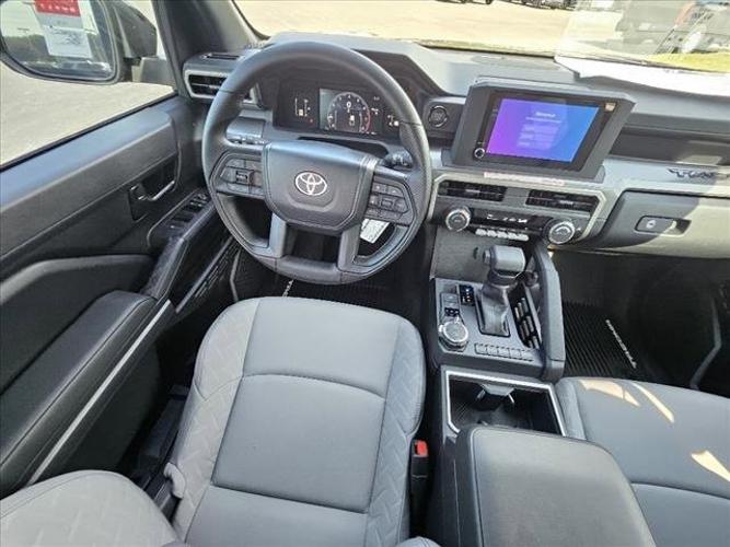 new 2024 toyota tacoma 4wd sr5