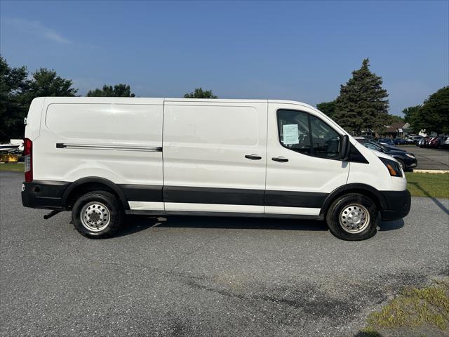2020 ford transit-250 base