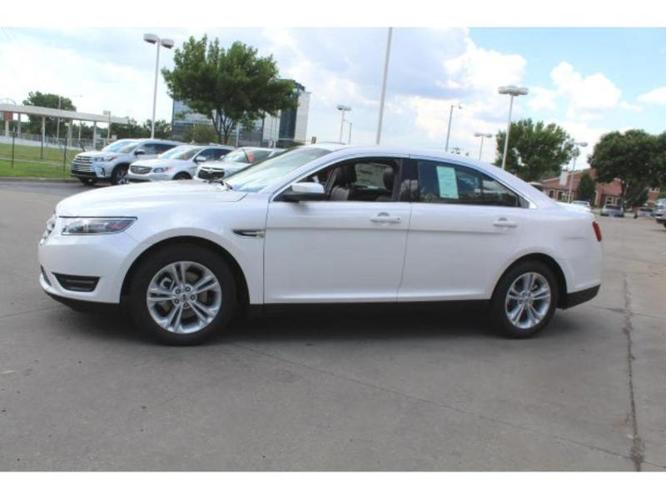 2018 ford taurus sel sel 4dr sedan for sale in overland park, kansas