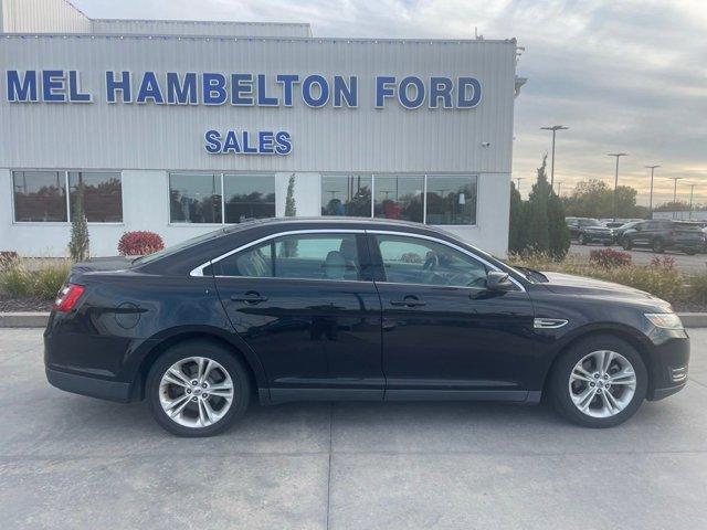 2016 ford taurus sel