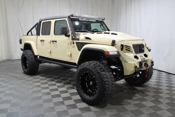 2020 jeep gladiator in secaucus, new jersey