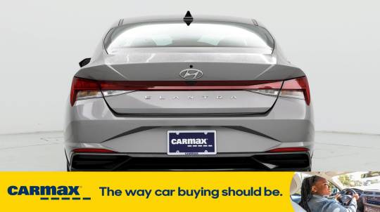 2022 Hyundai Elantra