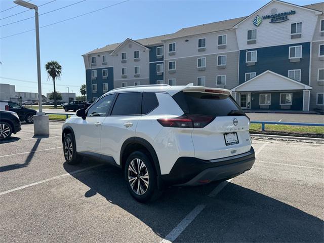 2022 nissan rogue sv