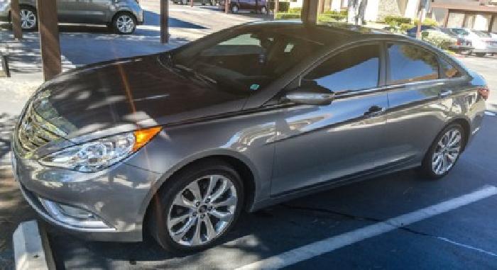 2013 hyundai sonata limited - like new in vista, ca