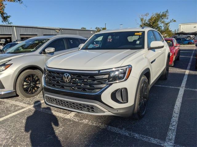 2024 volkswagen atlas cross sport 2.0t se w/technology