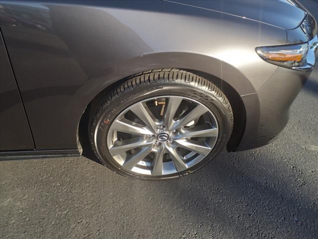 2021 mazda mazda3 fwd w/premium package