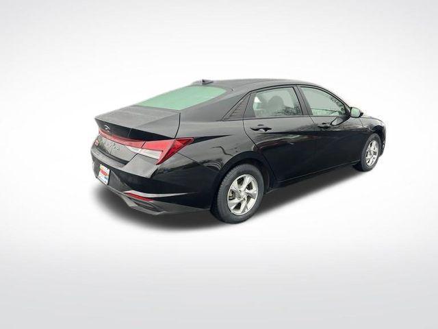 2022 hyundai elantra se