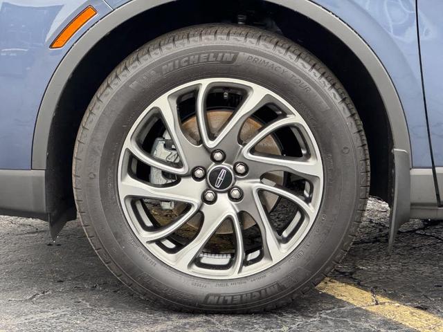 2022 lincoln corsair standard