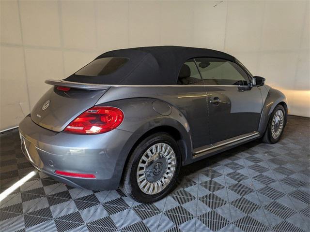 2016 volkswagen beetle 1.8t s