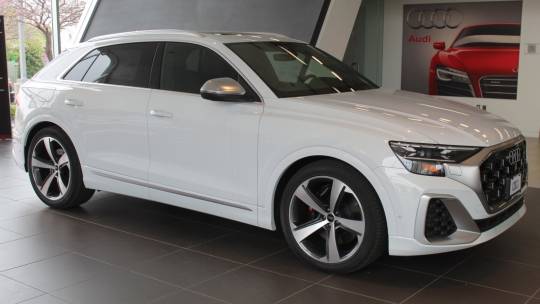2024 Audi SQ8