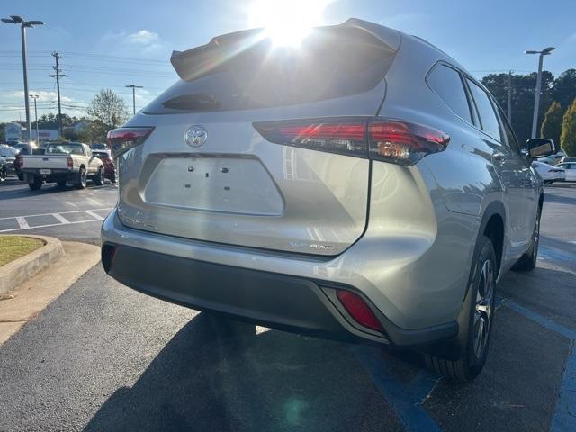 2024 toyota highlander xle