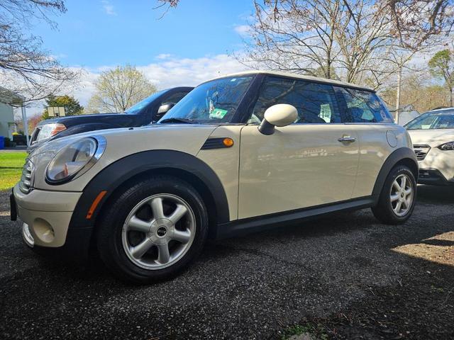 2009 mini cooper base