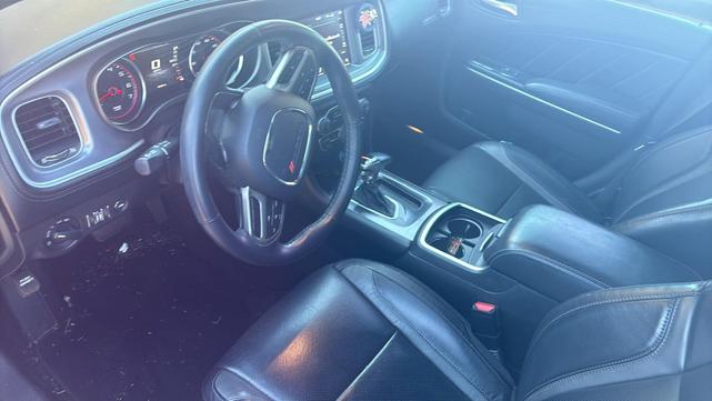 2020 dodge charger sxt