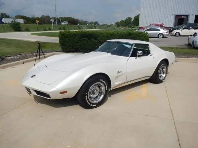 $1 no reserve 1973 white pearl metallic corvette coupe
