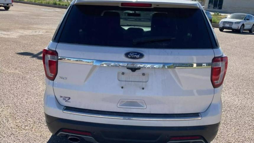 2018 ford explorer xlt