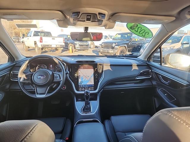 2022 subaru legacy limited