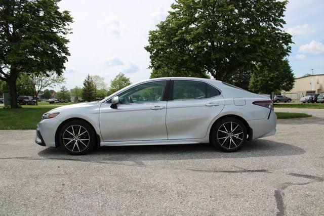 2021 toyota camry se in fishers, indiana