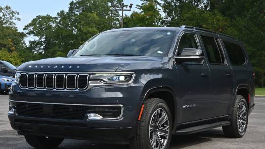 2023 Jeep Wagoneer