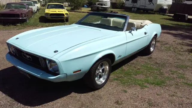 1973 ford mustang convertible v-8 5 speed see video!!!!