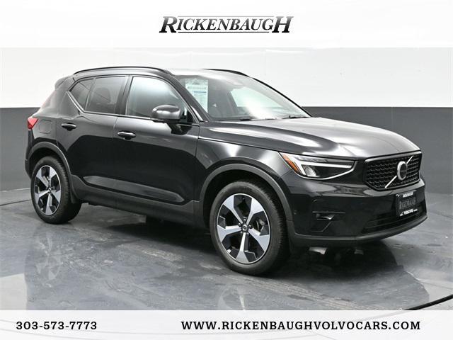 2024 volvo xc40 b5 plus dark
