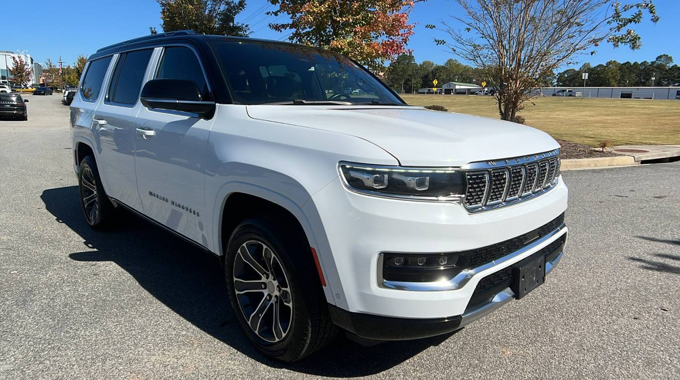 2023 wagoneer grand wagoneer base