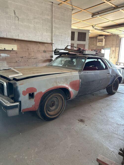 1977 chevrolet malibu classic 28 k actual miles. dad got this in 1979 as a light r