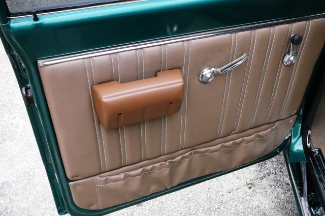 1971 chevrolet suburban 3 door 1972 hot street rod c-10 retromod corvette motor