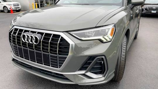 2022 Audi Q3