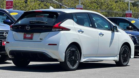 2025 Nissan Leaf