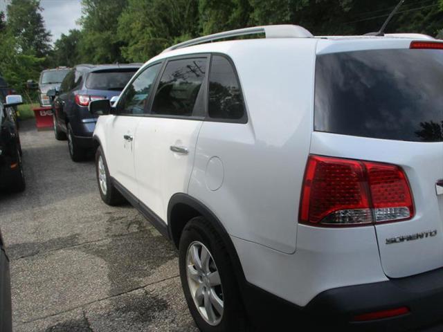 2011 kia sorento lx