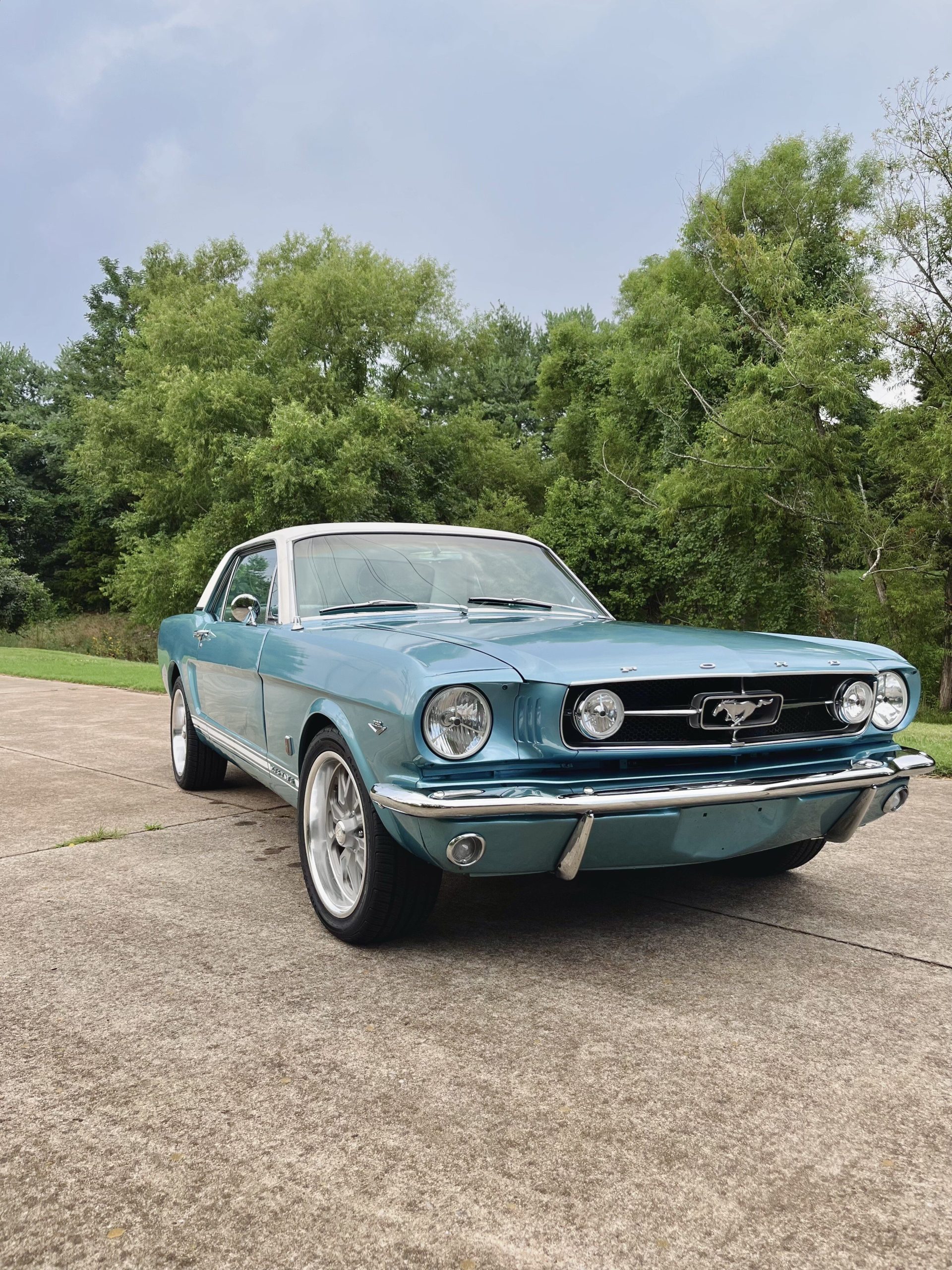 1965 ford mustang coupe