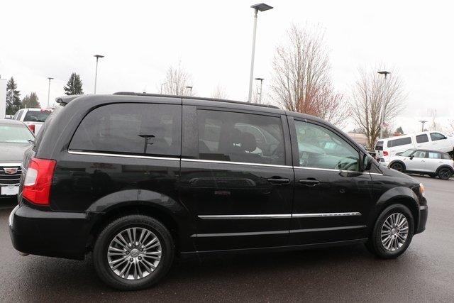 used 2015 chrysler town & country touring-l salem, or 97301 for sale in salem, oregon