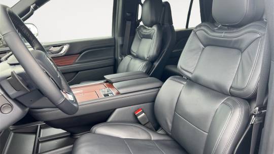 2024 Lincoln Navigator