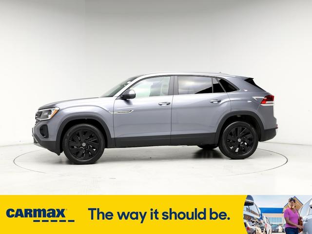 2024 volkswagen atlas cross sport se w/tech