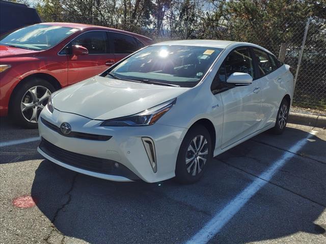 2020 toyota prius le