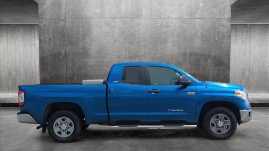 2017 Toyota Tundra sr5