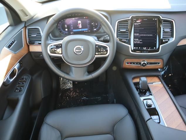 2024 volvo xc90 b6 awd plus bright theme 7p