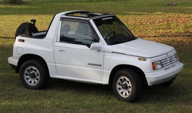 1994 susuki sidekick, automatic, in great shape runs perfect, 2 weel drive