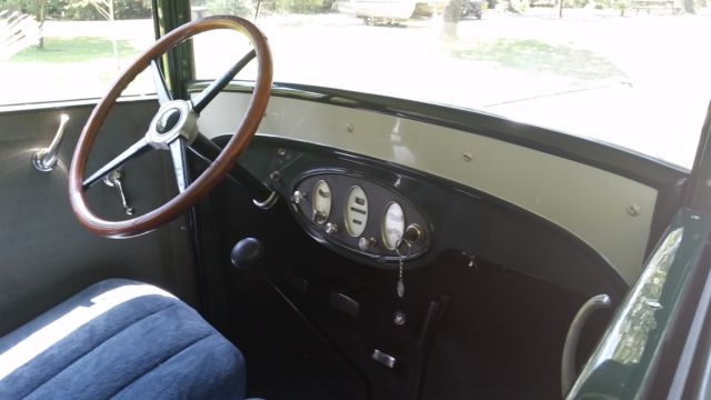 1929 chevy 2-door coach