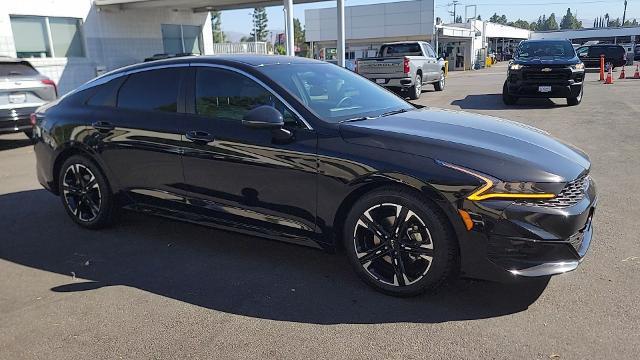 2022 kia k5 gt-line