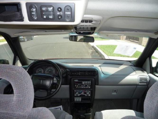 2001 pontiac montana minivan family car in tarzana, ca
