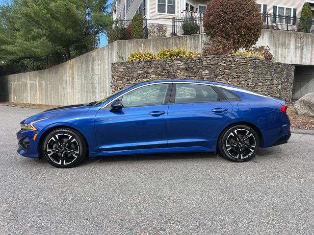 2021 kia k5 gt-line