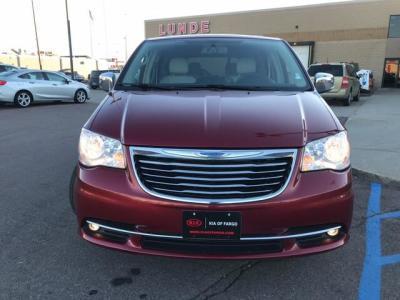 2013 chrysler town and country touring-l touring-l 4dr mini-van for sale in fargo, north dakota