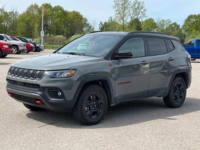 2023 jeep compass trailhawk in howell, michigan