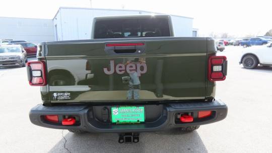2024 Jeep Gladiator
