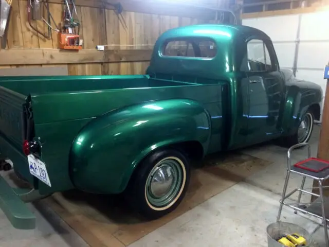 1952 studebaker 2r5 â½ ton pick-up truck frame off restoration in 2001