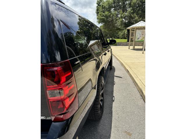 2012 chevrolet suburban 1500 lt