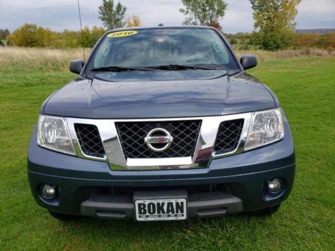 2016 nissan frontier sv 4x4 sv 4dr crew cab 6.1 ft. sb pickup 5a for sale in saint albans, vermont